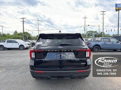 Agate Black Metallic 2026 Ford Explorer Active
