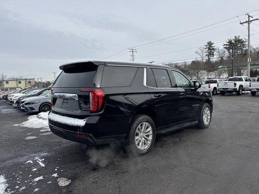 2022 GMC Yukon SLE