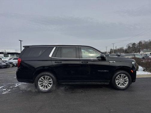 2022 GMC Yukon SLE