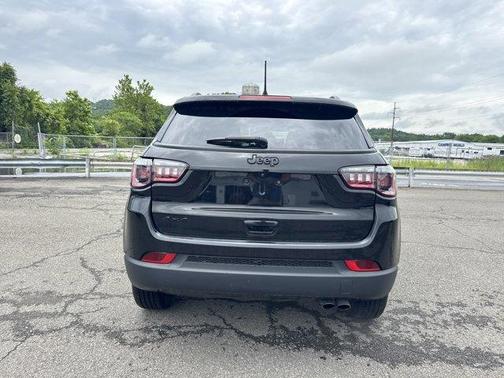 2022 Jeep Compass Altitude