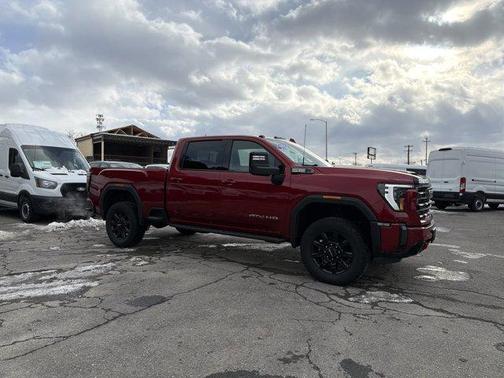 2024 GMC Sierra 2500 AT4