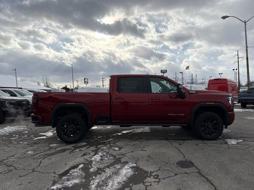 2024 GMC Sierra 2500 AT4