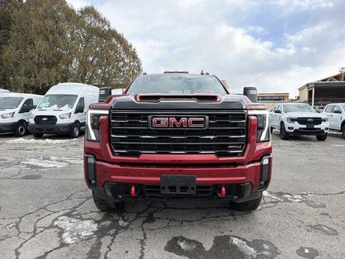 2024 GMC Sierra 2500 AT4