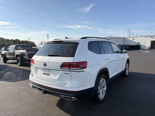 2023 Volkswagen Atlas 3.6L SE w/Technology