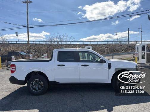 Oxford White 2026 Ford Maverick XLT