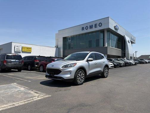 Ingot Silver 2020 Ford Escape Titanium