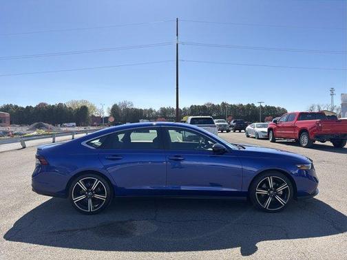 Canyon 2023 Honda Accord Hybrid Sport