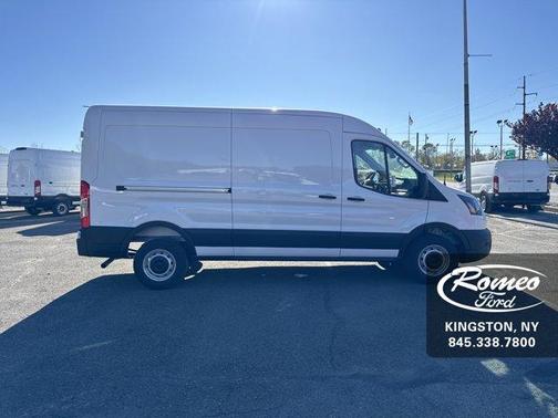 2026 Ford Transit-250 MR