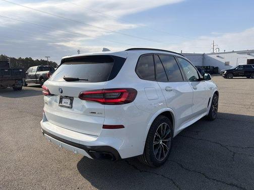 Alpine White 2022 BMW X5 xDrive40i