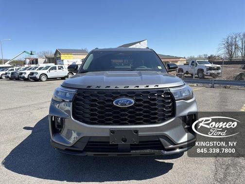 Carbonized Gray Metallic 2026 Ford Explorer ST-Line
