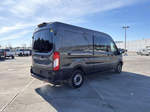 2019 Ford Transit-250 148 WB Medium Roof Cargo