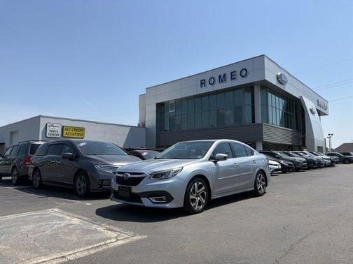 Ice Silver Metallic 2020 Subaru Legacy