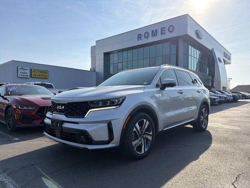 Silky Silver 2024 Kia Sorento Plug-In Hybrid SX Prestige