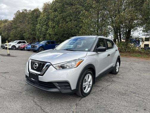 2020 Nissan Kicks S