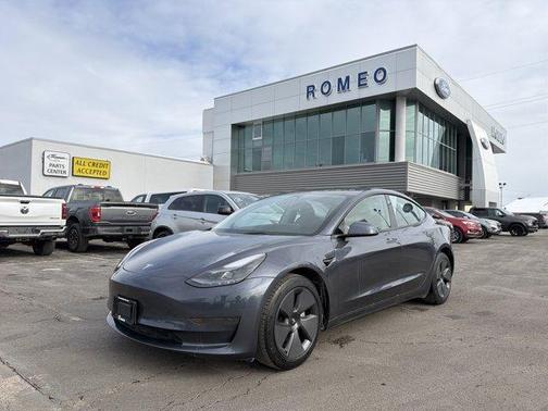 2023 Tesla Model 3 Base