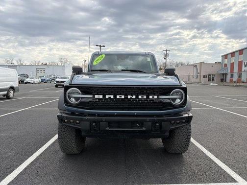 Azure Gray Metallic 2024 Ford Bronco Wildtrak
