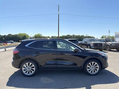 Black Metallic 2021 Ford Escape Titanium