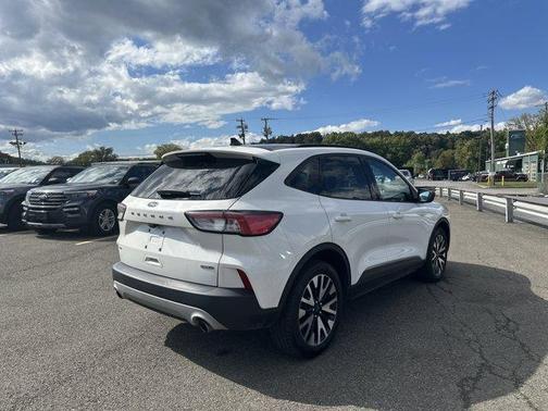 2020 Ford Escape SE Sport Hybrid