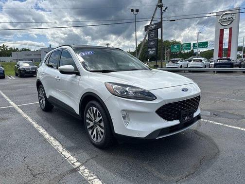 2020 Ford Escape Titanium