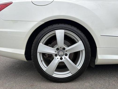 White 2011 Mercedes-Benz E-Class E 550 Cabriolet