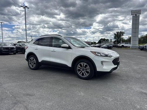 2021 Ford Escape SEL