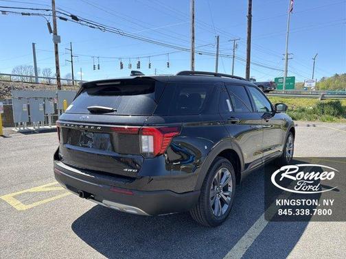 Agate Black Metallic 2026 Ford Explorer Active