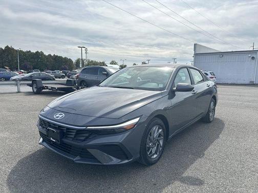 2024 Hyundai ELANTRA HEV Blue