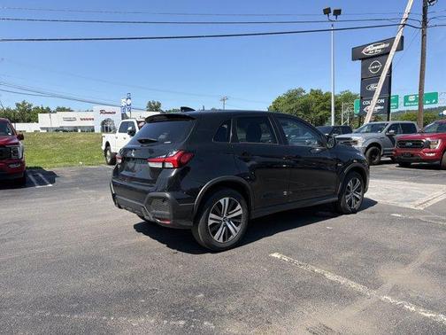 Black 2024 Mitsubishi Outlander Sport 2.0 ES