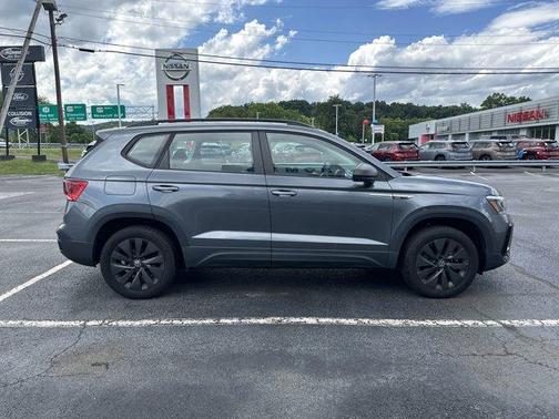 2022 Volkswagen Taos 1.5T S