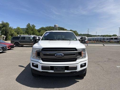 Oxford White 2018 Ford F-150 XLT