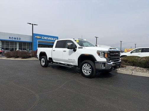 White 2021 GMC Sierra 2500 SLT