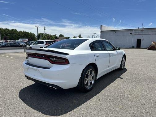 2016 Dodge Charger SXT