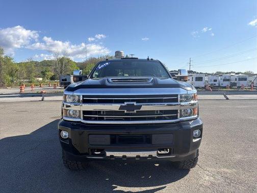Black 2019 Chevrolet Silverado 2500 High Country