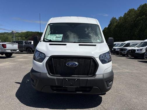 2025 Ford Transit-250 148 WB Medium Roof Cargo