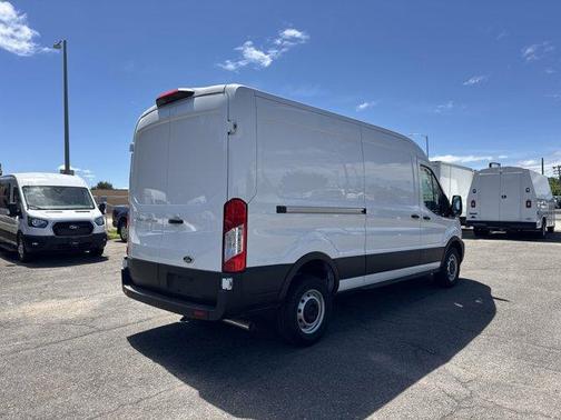 2025 Ford Transit-250 148 WB Medium Roof Cargo