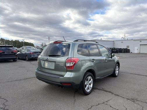 Jasmine Green Metallic 2014 Subaru Forester 2.5i Premium