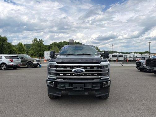 Black Metallic 2024 Ford F-250 Platinum