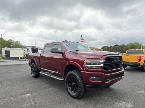 Delmonico Red Pearlcoat 2022 RAM 2500 Laramie