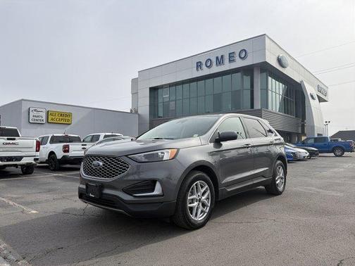 Gray 2024 Ford Edge SEL