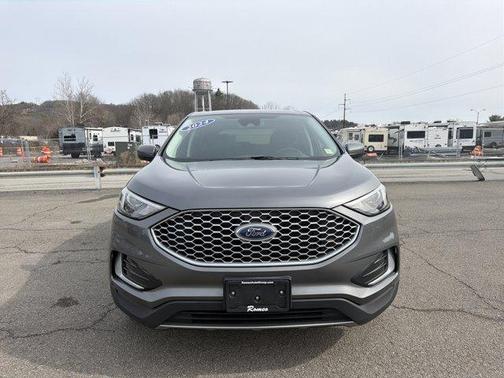 Gray 2024 Ford Edge SEL