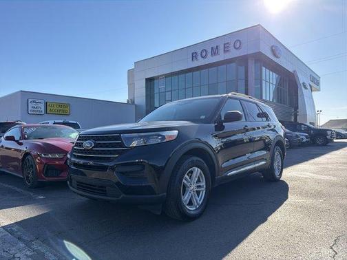 Agate Black Metallic 2023 Ford Explorer XLT