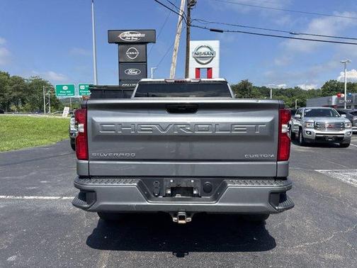 2021 Chevrolet Silverado 1500 Custom