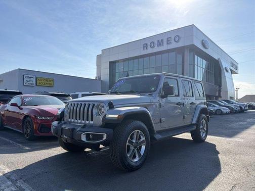 Billet Silver Metallic Clearcoat 2018 Jeep Wrangler Unlimited Sahara