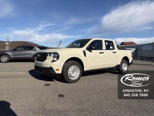 2025 Ford Maverick XL