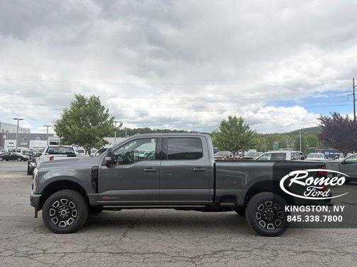 Carbonized Gray Metallic 2026 Ford F-350 Super Duty