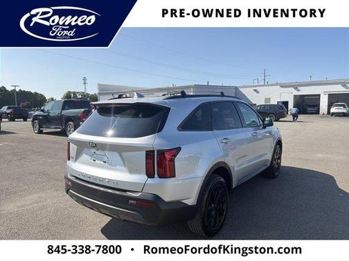 Sparkling Silver 2021 Kia Sorento S
