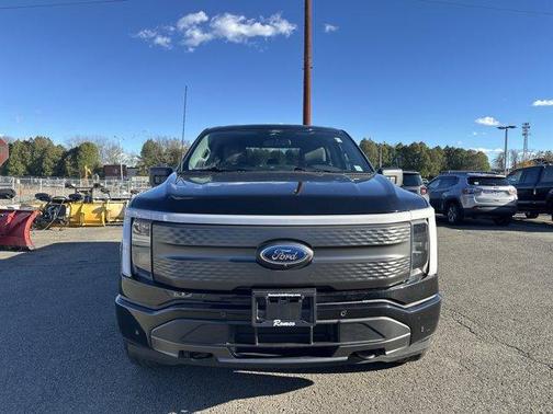 2022 Ford F-150 Lightning XLT