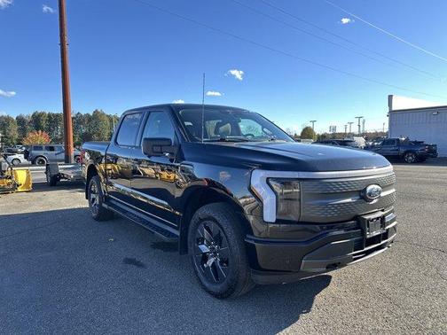 2022 Ford F-150 Lightning XLT