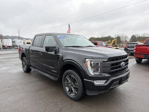 Black 2022 Ford F-150 Lariat