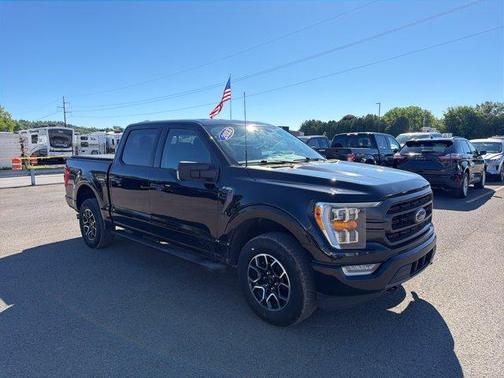 Black Metallic 2023 Ford F-150 XLT